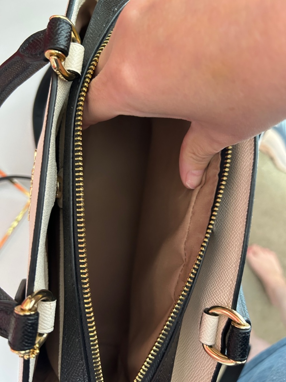 Coach Cream Leather Satchel with Black Handles and Strap - Picture 7 of 16
